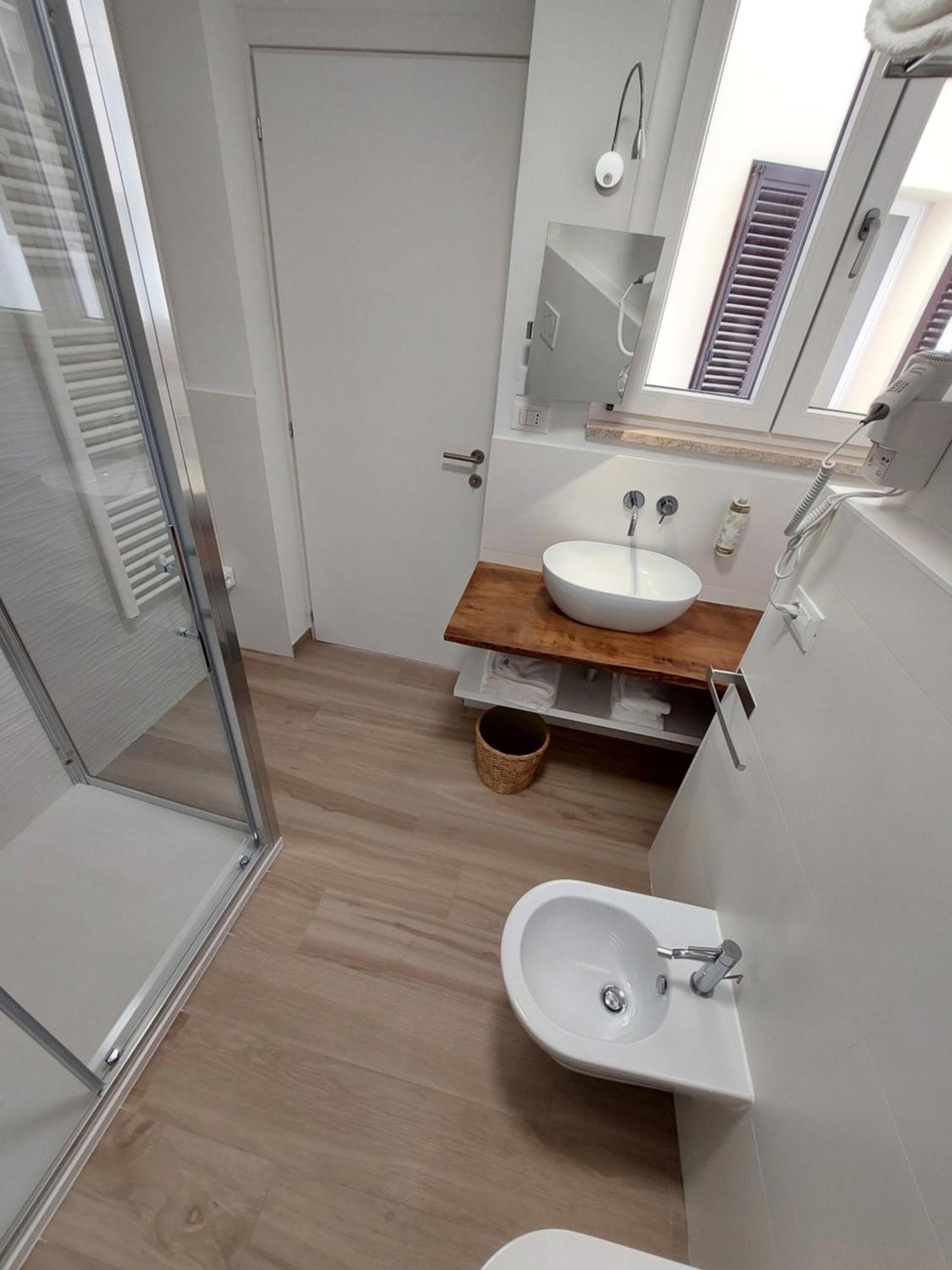 Affittacamere Casa Lilibet San Benedetto del Tronto Ngoại thất bức ảnh