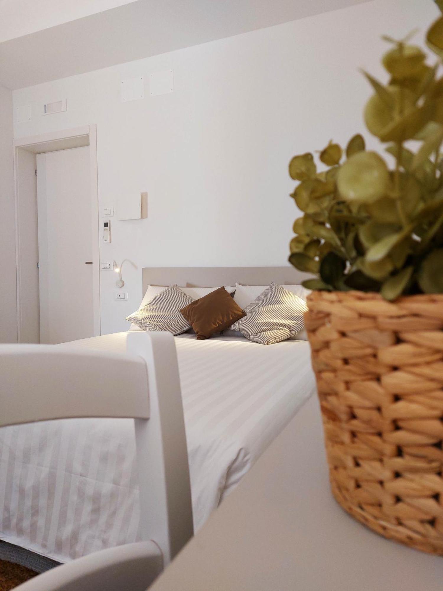 Affittacamere Casa Lilibet San Benedetto del Tronto Ngoại thất bức ảnh